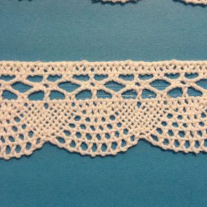 Puntilla algodon pequeña 30mts.Ref: 437.398