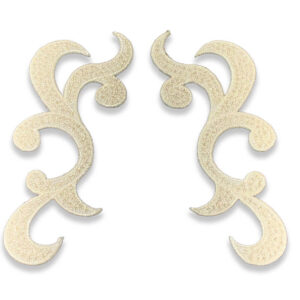 Aplique bordado blanco en pareja de 11 cm con diseño ornamental