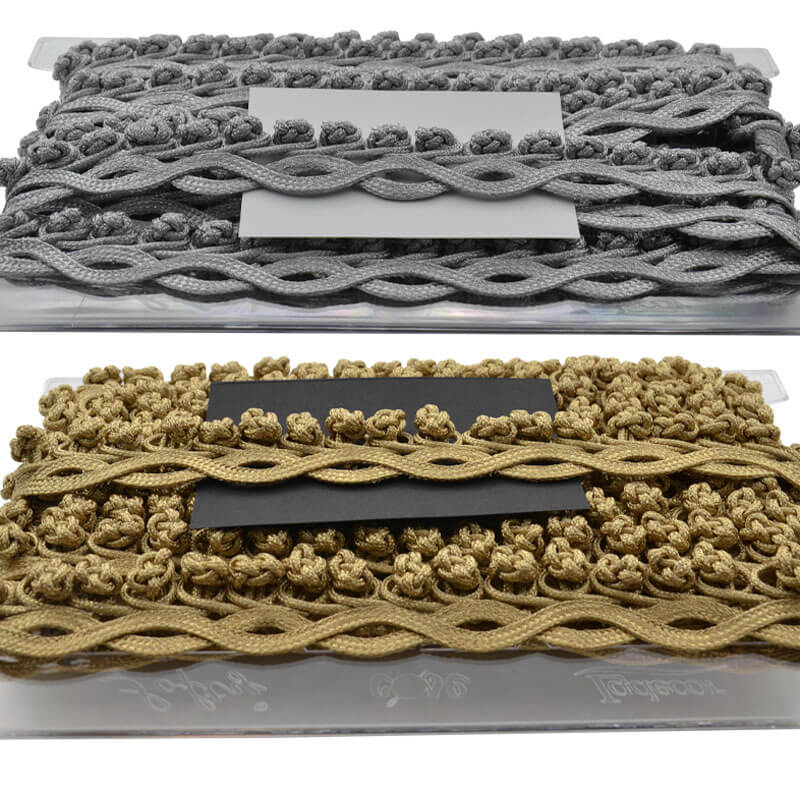 Galón decorativo con relieve y movimiento