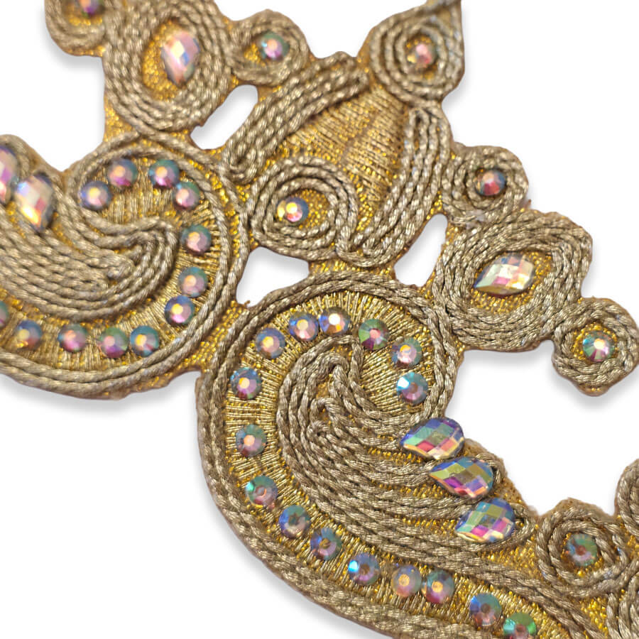 Galón alamar oro con pedrería irisada