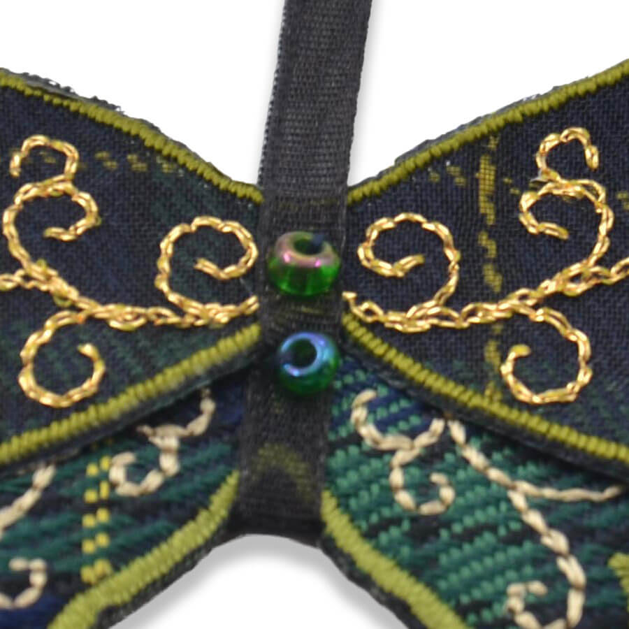 Aplique termoadhesivo mariposa en tonos verdes