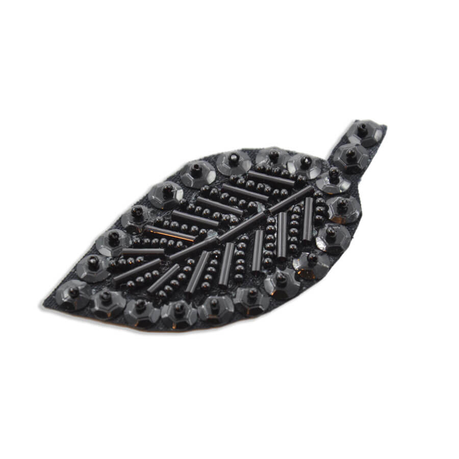 Aplique hoja negra con lentejuelas de 7 cm