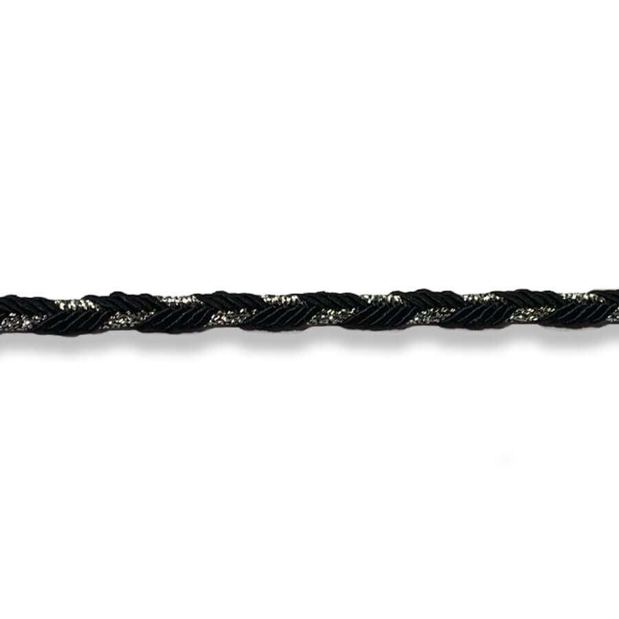 Trenza decorativa disponible en varios colores.