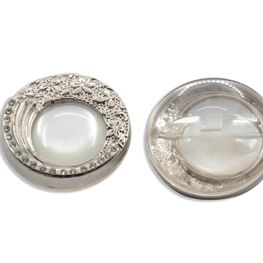 26595601060-boton-joya-metalico-con-perla Botón metálico con acabado gris pavonado y perla
