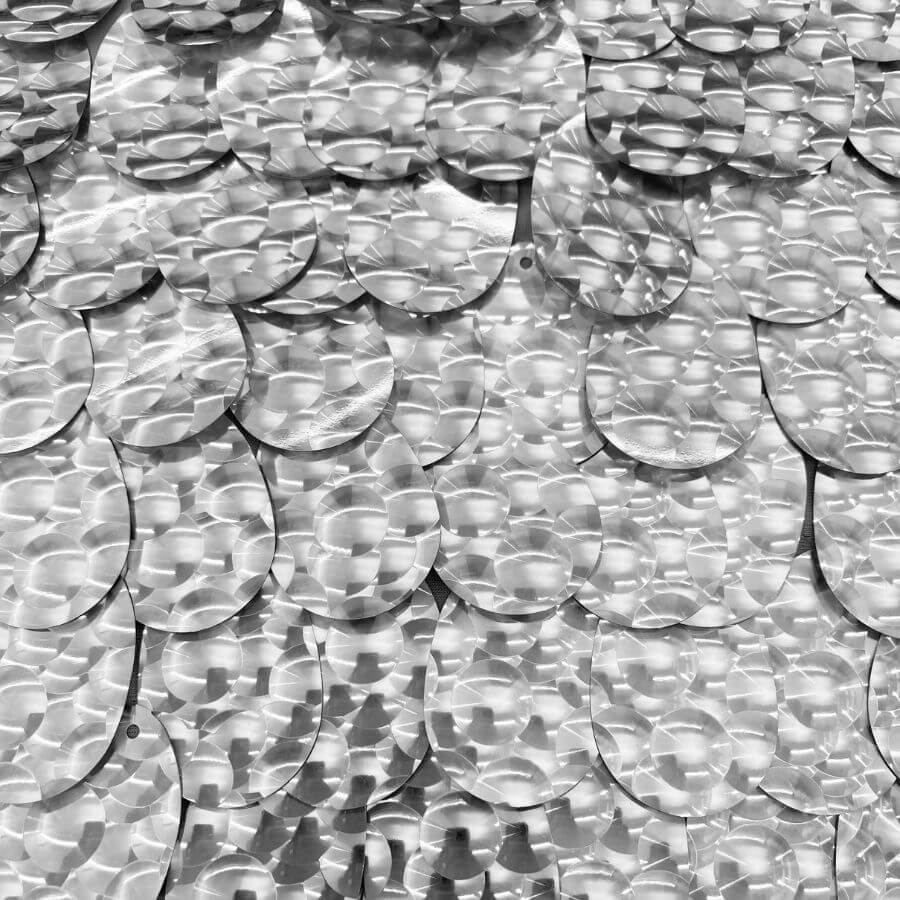 Tela de Lentejuela 3D sobre Licra Ancho 1,50 m - Imagen 2